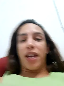 ofjuliaa online show from March 24, 5:12 am