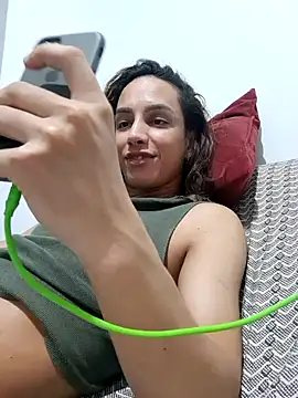 ofjuliaa online show from April 12, 11:52 pm