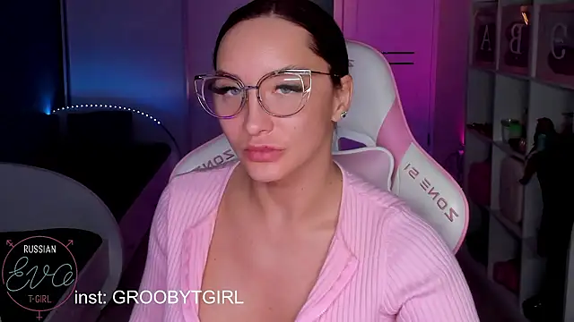 SibylVex online show from February 27, 2:45 pm