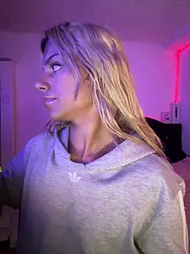 andyy x online show from April 16, 5:19 am