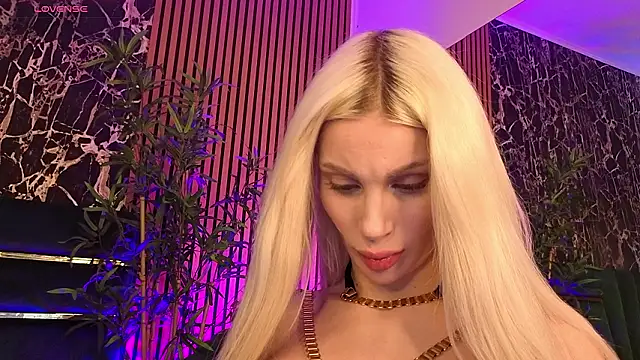 BarbieKara online show from February 24, 8:02 pm