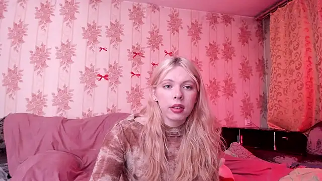 Cutie Bambi online show from March 6, 11:15 am