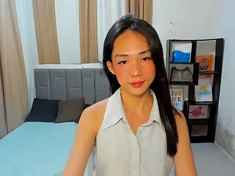 BigCockKiara online show from March 2, 7:15 am