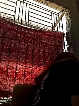 Wildcam21 online show from April 15, 1:33 am