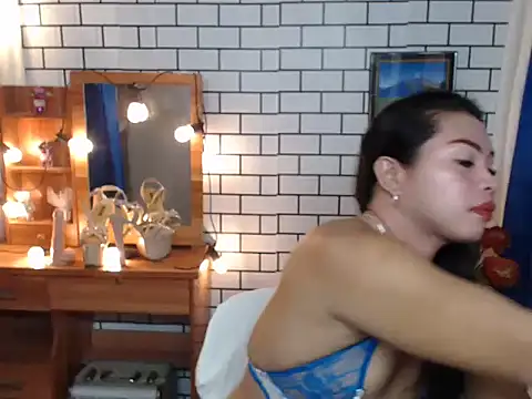 LovelyJessaXX online show from March 16, 1:26 pm