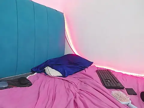 Madisson jones online show from April 15, 7:58 pm