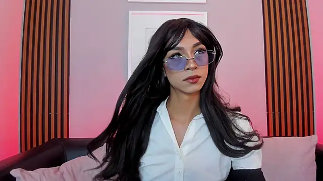 Miss sunshinee online show from April 8, 4:03 am