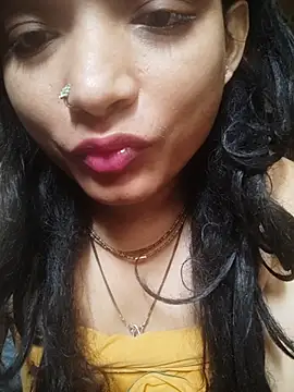 SweetTsAngel online show from May 2, 2:49 am