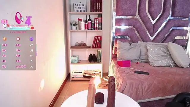 Eva  Walker online show from April 12, 9:29 pm