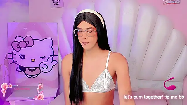 Mimi RubyJane online show from June 7, 11:51 am