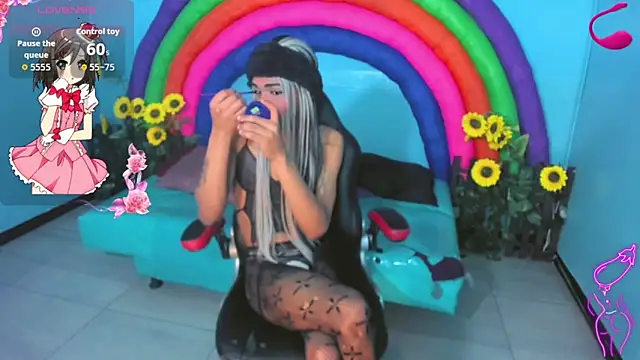 Deivelys online show from May 22, 7:43 pm