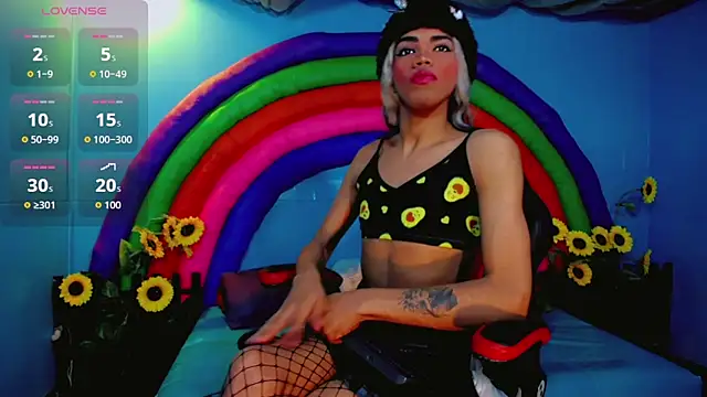Deivelys online show from May 30, 7:34 pm