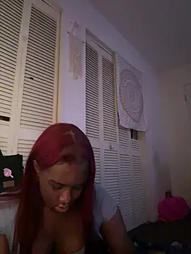 vixenvalintina online show from June 7, 4:31 am