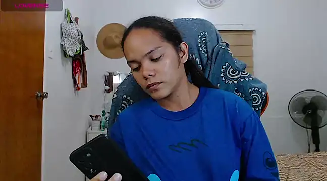 Snapshot of ava_sheeks chatting on March 20, 6:31 pm ava sheeks online show from March 20, 6:31 pm