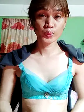 QueenSoreal online show from September 26, 6:05 pm