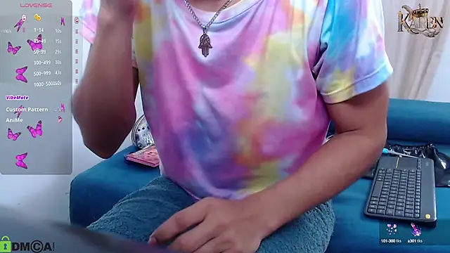 karen sofia  online show from October 7, 8:43 pm