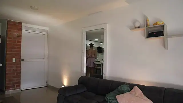  Vahos  online show from October 2, 5:23 pm