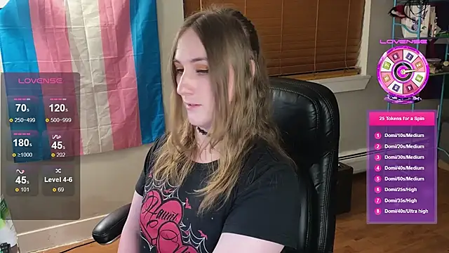 luluvaladon online show from September 20, 5:24 am