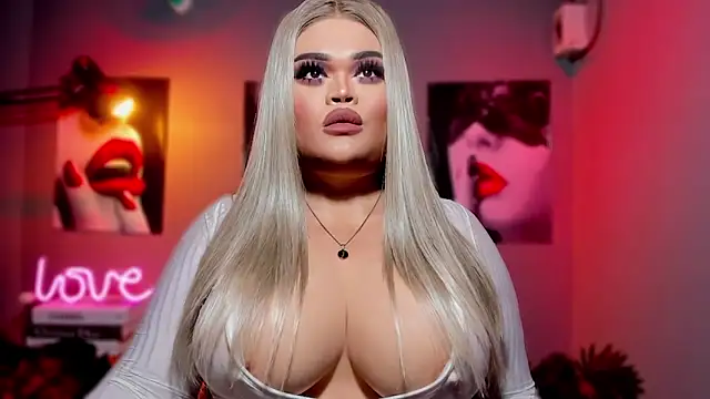 KarolinaThompson online show from September 22, 9:25 am