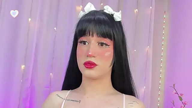 rosseblondee online show from September 11, 1:47 am