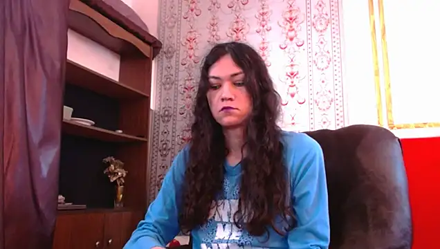 Snapshot of ShanyFerrati chatting on December 8, 5:01 pm ShanyFerrati online show from December 8, 5:01 pm