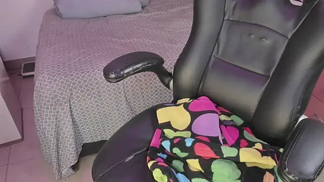 jhoanatrans22 online show from November 21, 9:38 pm