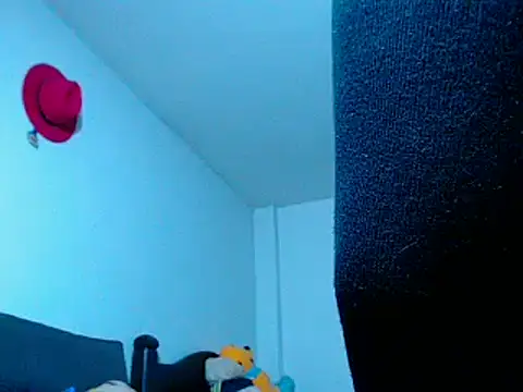 Snapshot of MARIANAWEED chatting on October 15, 2:22 am MARIANAWEED online show from October 15, 2:22 am