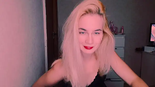 xxxcharismaaa online show from October 22, 8:23 pm