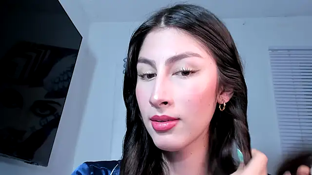 valeria gonzales  online show from March 8, 12:03 am