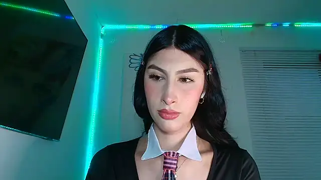 valeria gonzales  online show from March 21, 10:25 pm