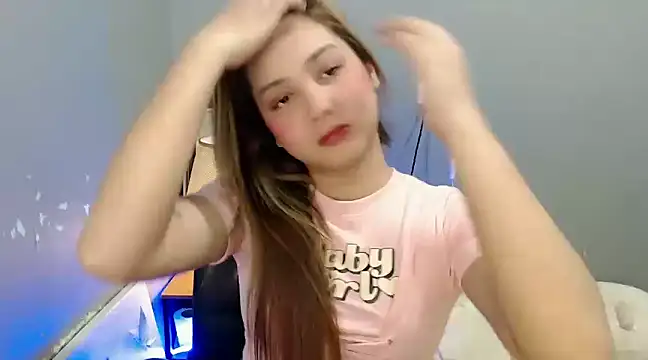 maximoff scarlet online show from December 2, 1:30 pm