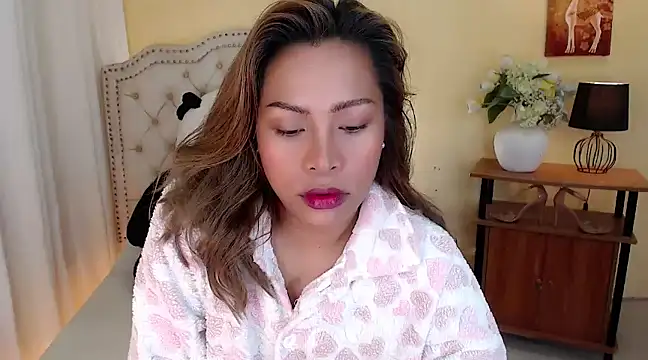 DreamLADYBOY online show from February 21, 11:54 pm