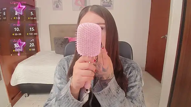 Miley Baker online show from November 6, 2:50 pm