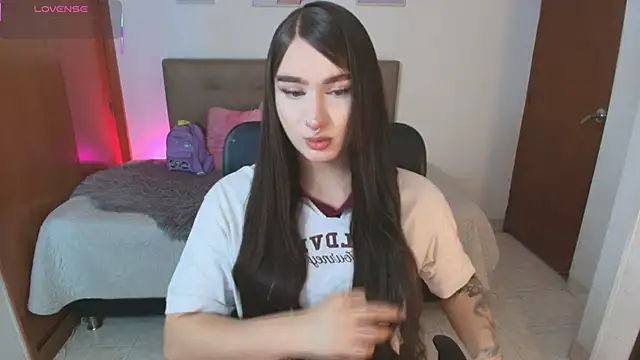 Miley Baker online show from April 9, 12:55 pm