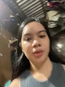 Hebefemme online show from March 12, 5:28 pm