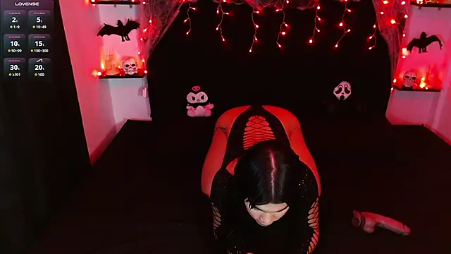 My vampire Mia online show from March 16, 8:38 pm