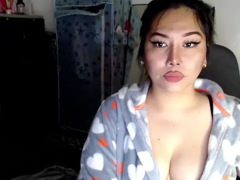 urqueendominant online show from September 16, 4:06 am