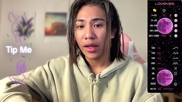 Alaia Pope online show from February 25, 2:22 pm