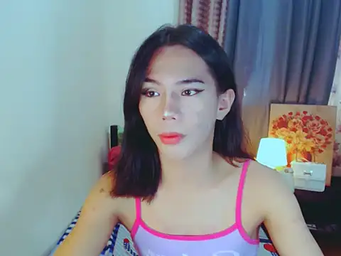 ELLIZABETHFORCUMXX online show from October 11, 12:35 am