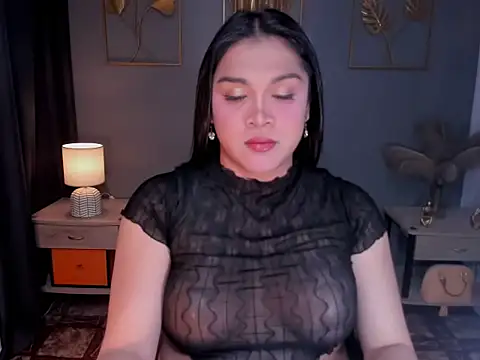 MaxeneCullens online show from October 7, 2:01 am