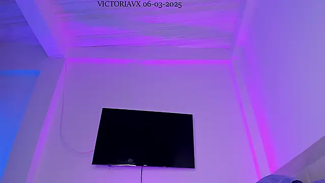 VictoriaVX online show from March 6, 12:59 pm