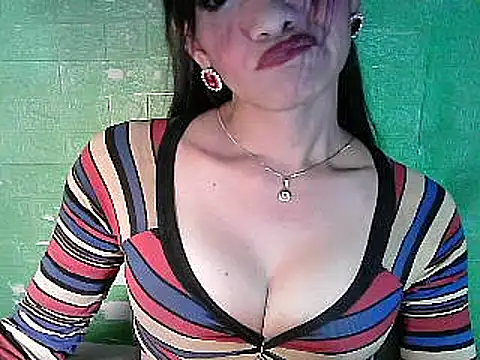 Rosebaumgardner1234 online show from February 2, 5:37 pm