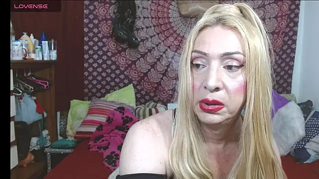 elena evans online show from March 9, 5:49 pm