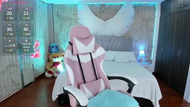 floryn susana online show from March 1, 7:37 pm