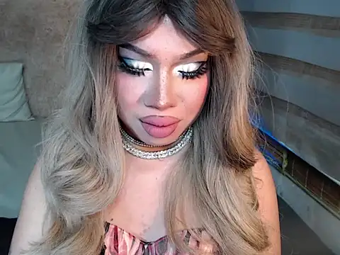 RebecaNextToYou online show from December 1, 5:48 pm