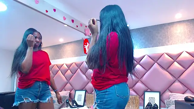 DanielaDuff online show from September 16, 7:51 pm