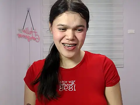 Miss Ivanawolf online show from July 6, 8:10 am