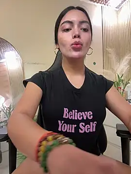 HotstuffCherrySummer online show from April 6, 10:26 am