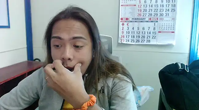 Your PrettyGirlxxx online show from February 7, 6:14 am