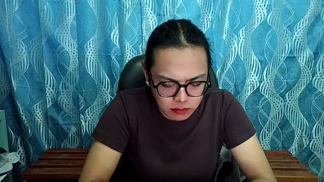 Your PrettyGirlxxx online show from September 26, 12:51 am